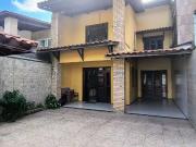 Casa / Sobrado para Venda em Fortaleza/CE Cajazeiras 4...