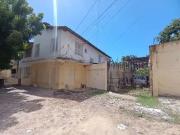 Casa / Sobrado para Venda em Fortaleza/CE Farias Brito 4...