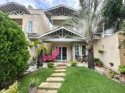 Casa / Sobrado para Venda em Fortaleza/CE Guararapes 4...