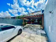 Casa / Sobrado para Venda em Fortaleza/CE Itaperi 3 Quartos