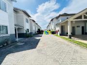 Casa / Sobrado para Venda em Fortaleza/CE Itaperi 3 Quartos