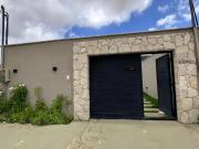 Casa / Sobrado para Venda em Fortaleza/CE José de...