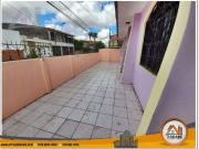 Casa / Sobrado para Venda em Fortaleza/CE Montese 4 Quartos