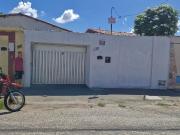 Casa / Sobrado para Venda em Fortaleza/CE Passaré 2 Quartos