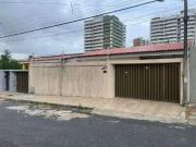 Casa / Sobrado para Venda em Fortaleza/CE Parquelândia 3...