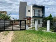 Casa / Sobrado para Venda em Garopaba/SC Areais da...