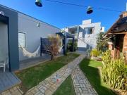 Casa / Sobrado para Venda em Garopaba/SC Ferraz 4 Quartos