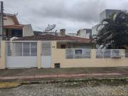 Casa / Sobrado para Venda em Garopaba/SC Jardim...