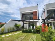 Casa / Sobrado para Venda em Garopaba/SC Siriú