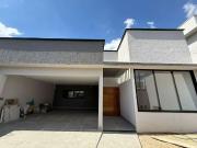 Casa / Sobrado para Venda em Goiânia/GO Condomínio das...