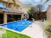 Casa / Sobrado para Venda em Goiânia/GO Condomínio do...