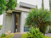 Casa / Sobrado para Venda em Goiânia/GO Condomínio do...