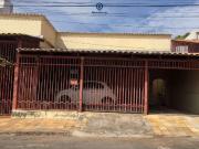 Casa / Sobrado para Venda em Goiânia/GO Feliz 4 Quartos