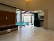 Casa / Sobrado para Venda em Goiânia/GO Jardim América 4...