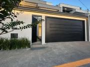 Casa / Sobrado para Venda em Goiânia/GO Jardim...