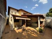 Casa / Sobrado para Venda em Goiânia/GO Jardim Vitória 4...