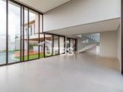 Casa / Sobrado para Venda em Goiânia/GO Jardins França 4...