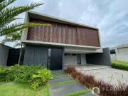 Casa / Sobrado para Venda em Goiânia/GO Jardins Itália 4...