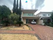 Casa / Sobrado para Venda em Goiânia/GO Jardins Lisboa 4...