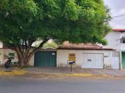 Casa / Sobrado para Venda em Goiânia/GO Setor Bueno 3...