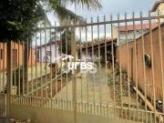 Casa / Sobrado para Venda em Goiânia/GO Setor Coimbra 3...