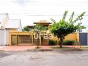 Casa / Sobrado para Venda em Goiânia/GO Setor Jaó 3 Quartos