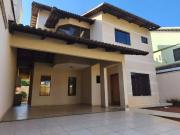 Casa / Sobrado para Venda em Goiânia/GO Setor Jaó 3 Quartos