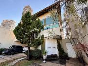 Casa / Sobrado para Venda em Goiânia/GO Setor Marista 7...