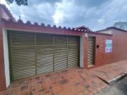 Casa / Sobrado para Venda em Goiânia/GO Setor Sul 5 Quartos