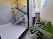 Casa / Sobrado para Venda em Goiânia/GO Setor Três...