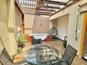 Casa / Sobrado para Venda em Goiânia/GO Vila São João 4...