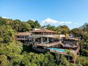 Casa / Sobrado para Venda em Governador Celso Ramos/SC...