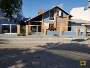 Casa / Sobrado para Venda em Governador Celso Ramos/SC...