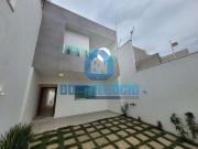 Casa / Sobrado para Venda em Governador Valadares/MG...