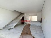 Casa / Sobrado para Venda em Governador Valadares/MG...