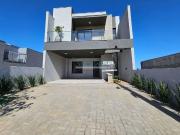 Casa / Sobrado para Venda em Gravataí/RS Loteamento...