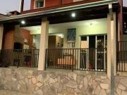 Casa / Sobrado para Venda em Guararema/SP Centro 3 Quartos