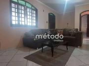 Casa / Sobrado para Venda em Guararema/SP Centro 3 Quartos