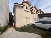 Casa / Sobrado para Venda em Guararema/SP Centro 3 Quartos