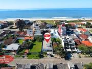Casa / Sobrado para Venda em Guaratuba/PR Brejatuba 6...