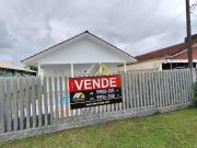 Casa / Sobrado para Venda em Guaratuba/PR Centro 3 Quartos