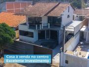 Casa / Sobrado para Venda em Guaratuba/PR Centro 4 Quartos