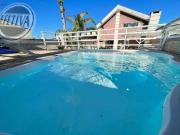 Casa / Sobrado para Venda em Guaratuba/PR Centro 4 Quartos