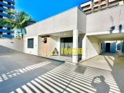 Casa / Sobrado para Venda em Guaratuba/PR Centro 7 Quartos