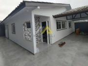 Casa / Sobrado para Venda em Guaratuba/PR Cohapar 4 Quartos