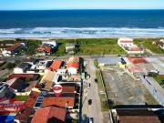 Casa / Sobrado para Venda em Guaratuba/PR Estoril 6 Quartos