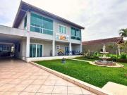 Casa / Sobrado para Venda em Guaratuba/PR Nereidas 5 Quartos