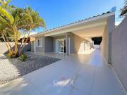 Casa / Sobrado para Venda em Guaratuba/PR Prainha 3 Quartos