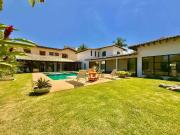 Casa / Sobrado para Venda em Guarujá/SP Balneário Praia... Casa / Sobrado para Venda em Guarujá/SP Balneário Praia...