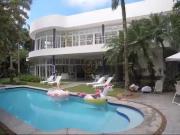 Casa / Sobrado para Venda em Guarujá/SP Cachoeira 7 Quartos